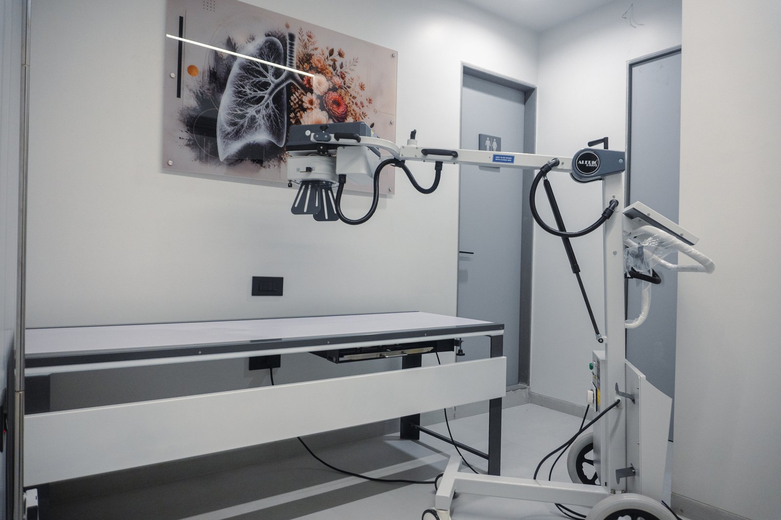 Digital X-ray suite at ShivAnuj Diagnostic Center, Vadodara